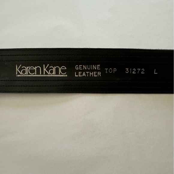 Vintage 80s Black Suede Crown Belt Karen Kane Crest Preppy Classic - Picture 10 of 11